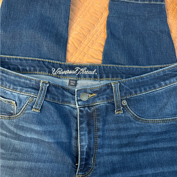 Universal Thread Jeans - Picture 2 of 5